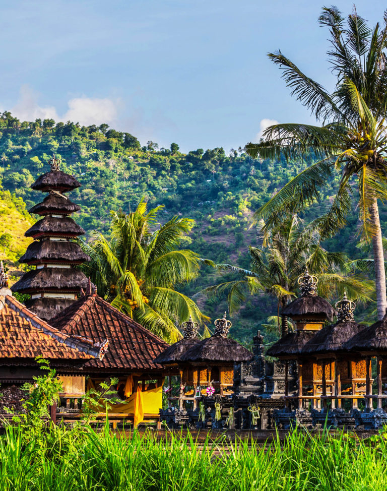 Country temple in Bali shutterstock_198712787-2