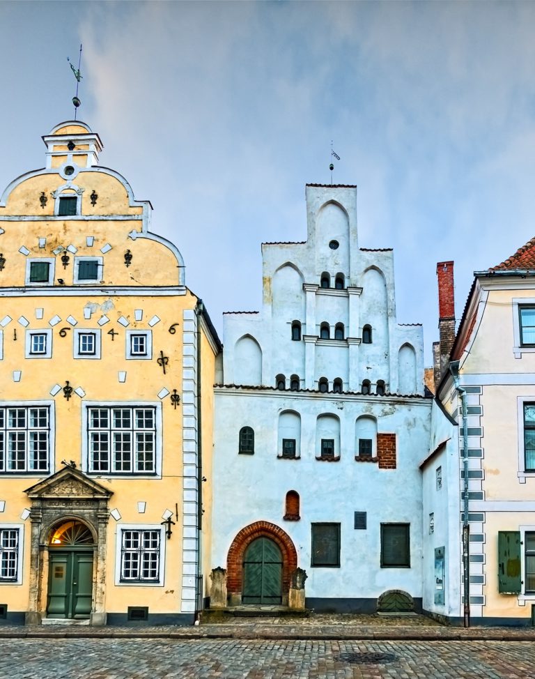 famous-medieval-buildings-in-old-riga-city-latvia_shutterstock_256440031-copy