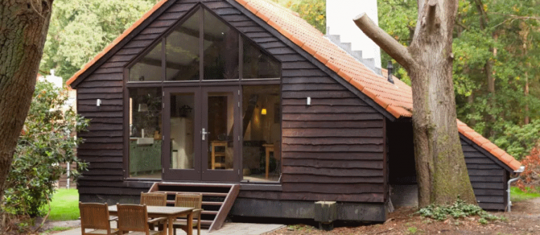 Treehouse Studio Airbnb