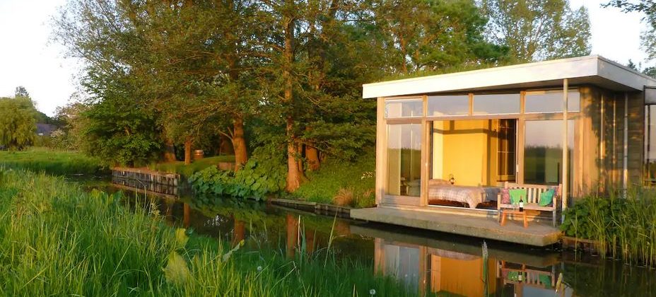 Niet ingewikkeld buiten gebruik criticus Privé sauna met overnachting: luxe huisjes, suites en hotelkamers!