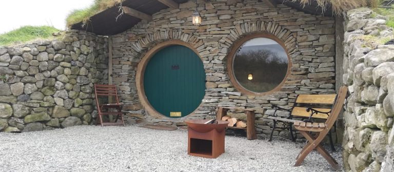 HGNL-Airbnb-Hobbithut
