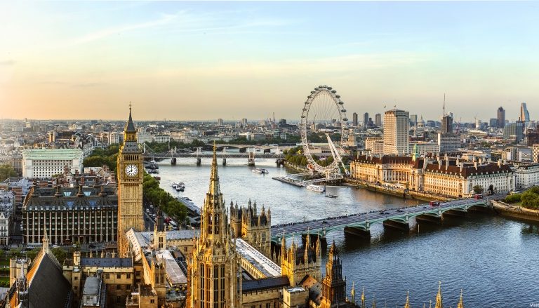 Sales_VisitBrittain_LondenSkyline_VB34141642