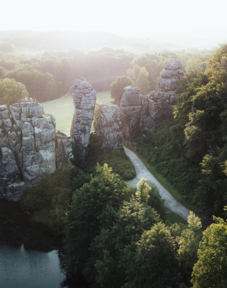 Externsteine von oben Teutoburger Wald © Max Fischer @iamarux (hohe Auflösung)